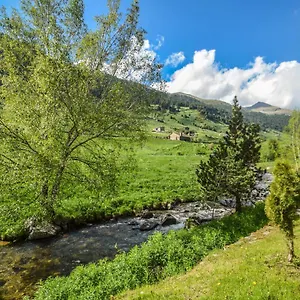 https://tranquilitat-en-plena-natura-hut-7996.andorra-la-vella-hotels.net