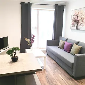 https://apt-luxury-near-centre-near-train-station-e1.cambridgehotelsuk.com