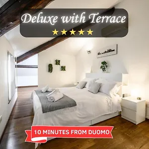 Buenos Aires' Nest - 10 Minutes From Duomo With Terrace Apartamento