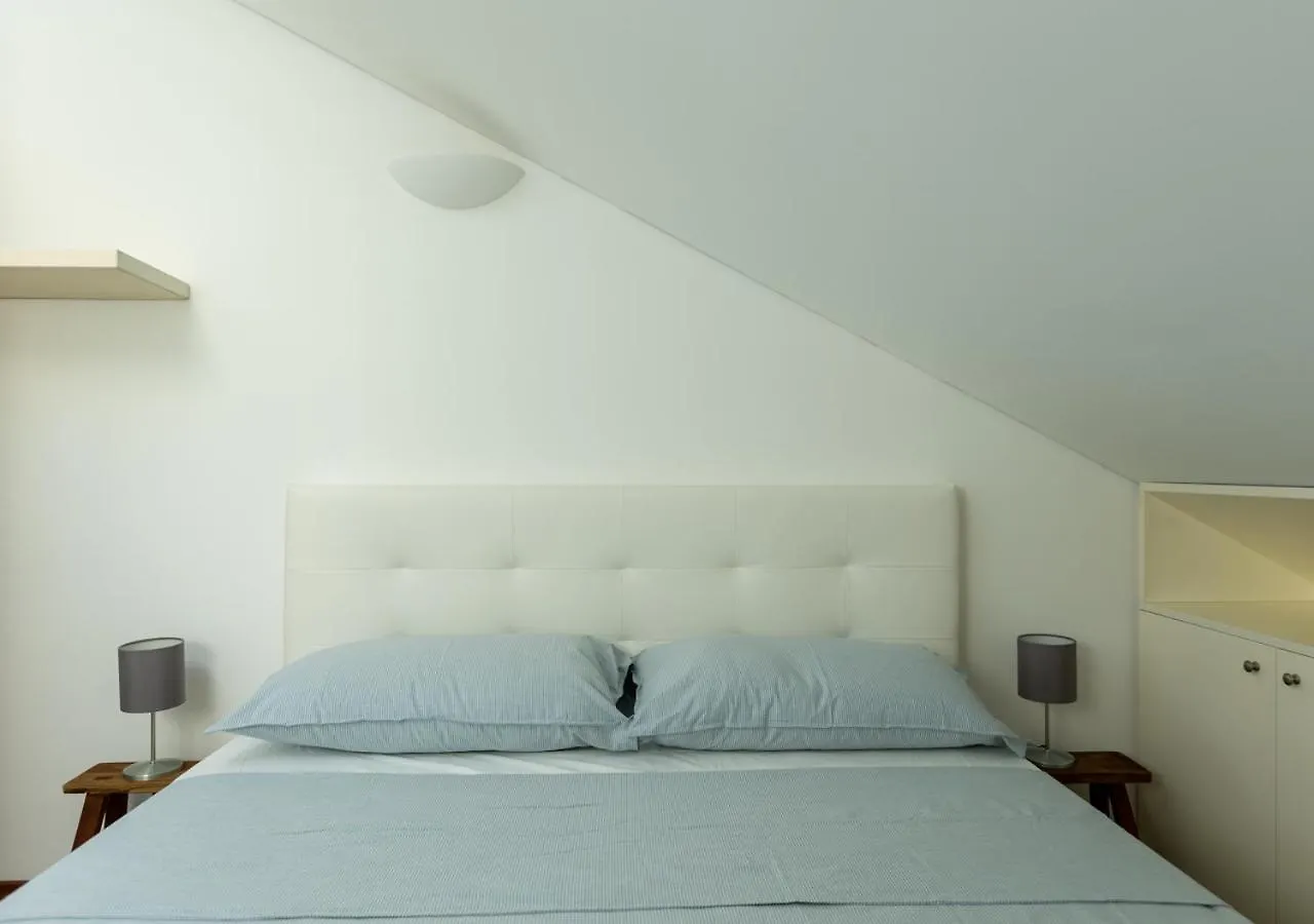 Apartamento Maison One Nel Centro Di Milano 0*,  Italia